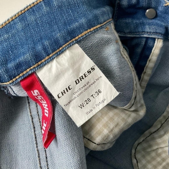 Denim Lace Trim Mini Shorts - Picture 4 of 7